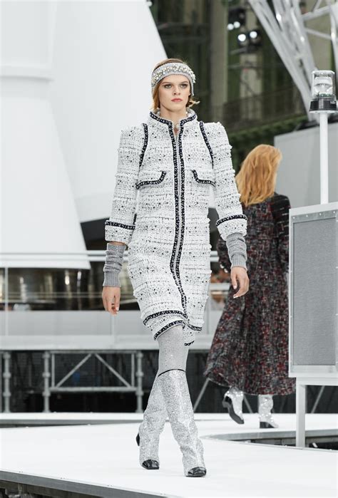 chanel colori collezione 2018 autunno inverno|Chanel collezione Haute Couture Autunno/Inverno 2018.